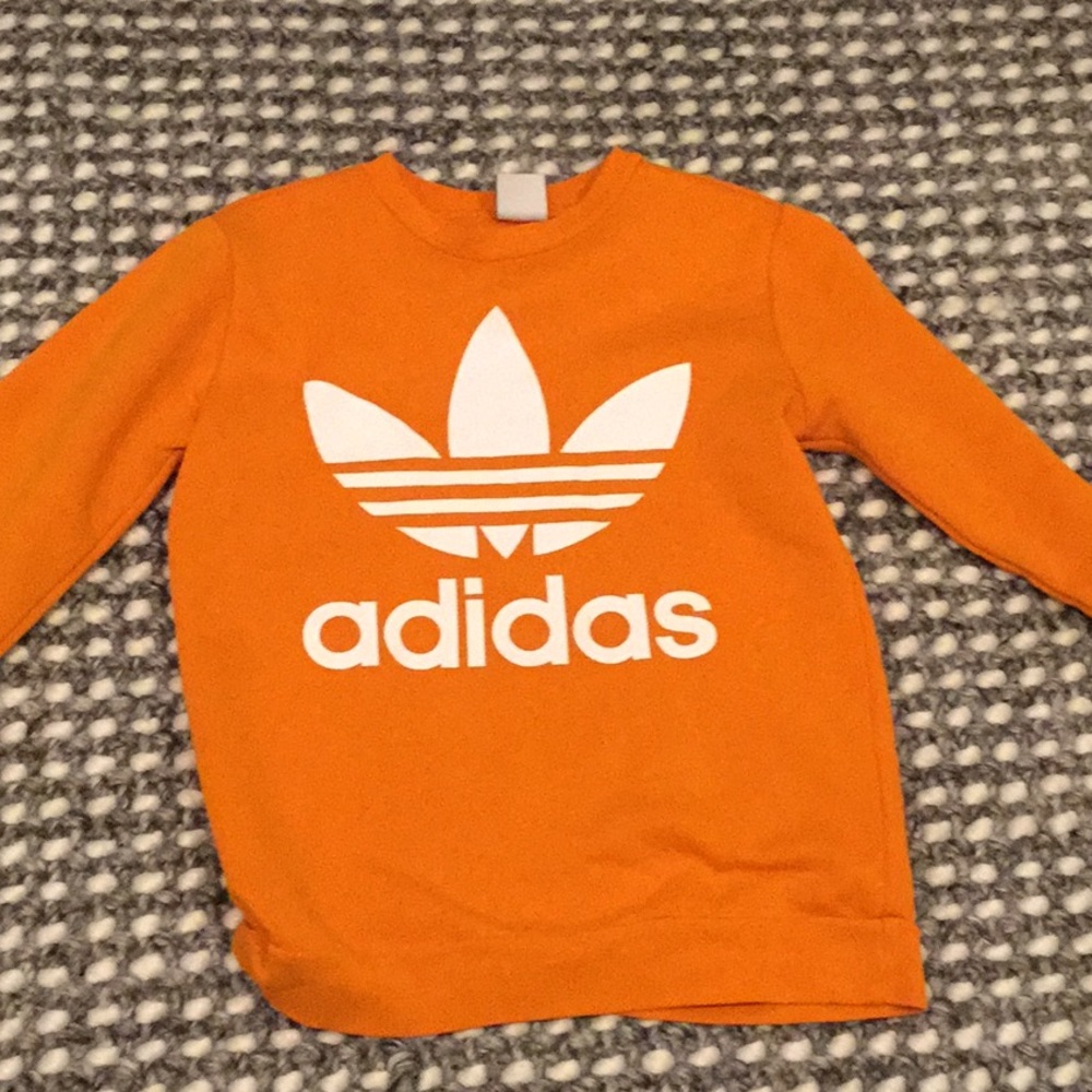 Kids adidas crewneck size 11-12 (M)